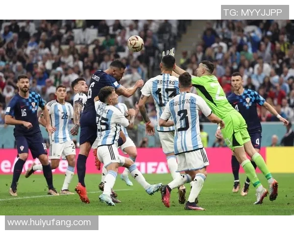 世界顶级外国球星踢足球精彩瞬间集锦高清大图展示